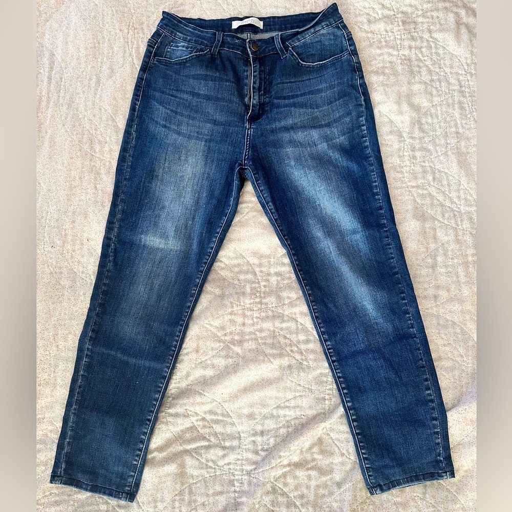 Kancan Signature Buckle s30w. L26”. Great shape no holes.